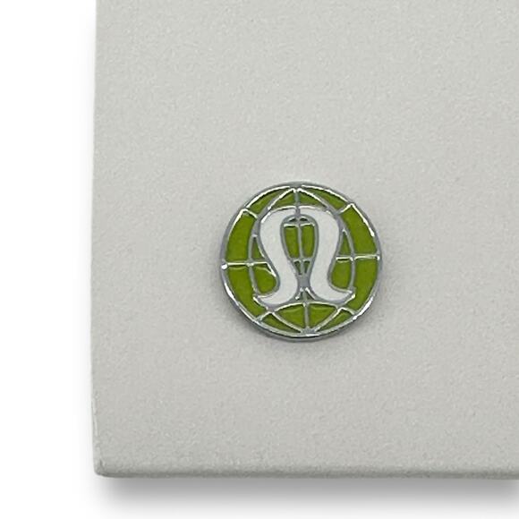 Lululemon Collectible Pins Badges Set Of Two Enamel Logo Mountains Lime Yellow - Picture 3 of 5